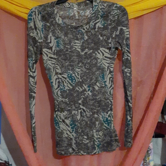 Long sleeve - Picture 2 of 3